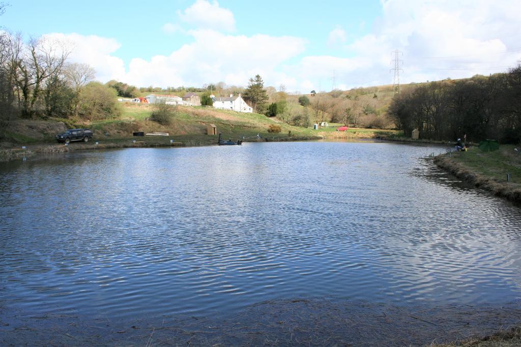 Fishing Lakes set in 200 acres of countryside